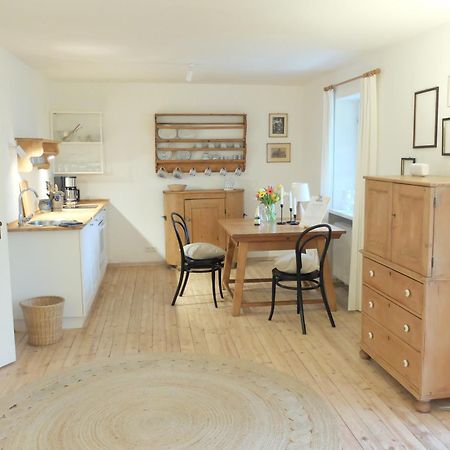 Gartenstudio-Apartment Tausendfreund - Adults Only - Am Chiemsee ブライトブルン・アム・キームゼー エクステリア 写真